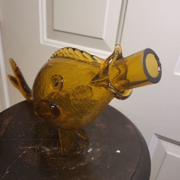 Blenko Style Mid-century Modern Amber Glass Fish Vase Decanter - Picture 8 of 9